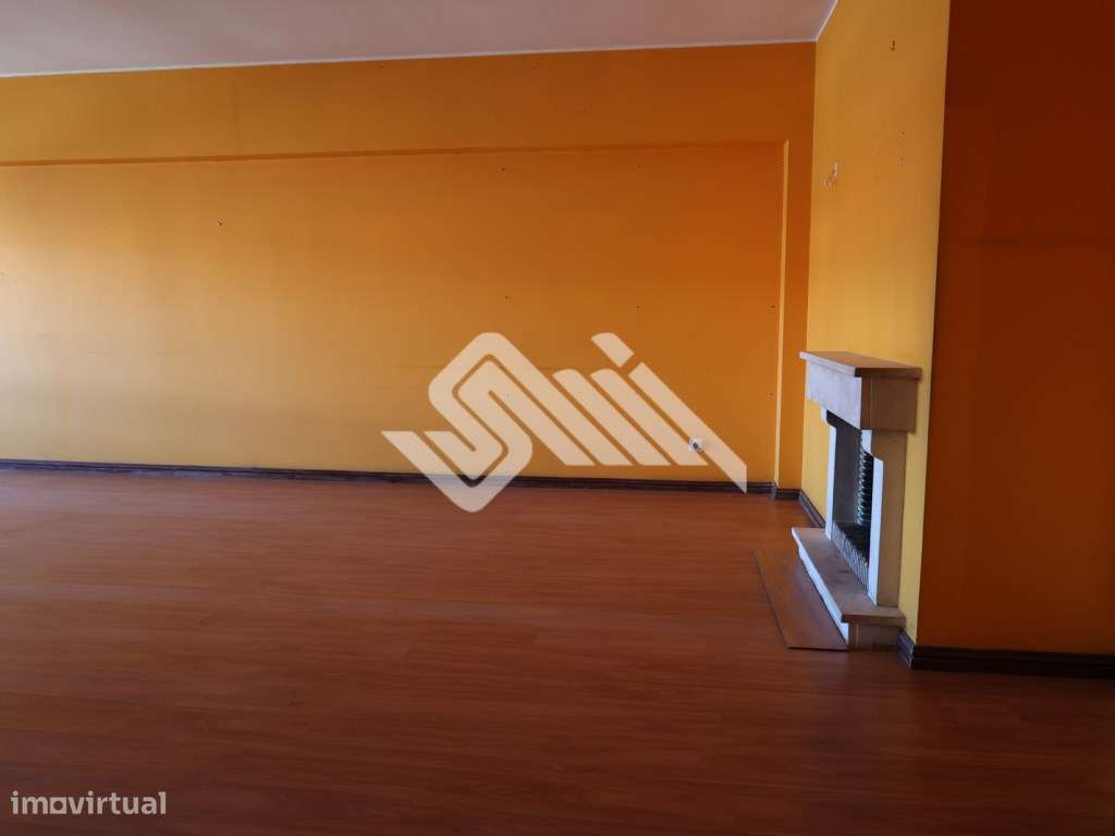 T4 Afonso Baldaia - Grande imagem: 4/24