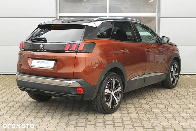 Peugeot 3008 1.2 PureTech Allure S&S EAT8 - 10