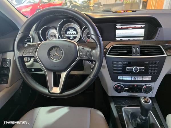 Mercedes-Benz C 250 CDi Avantgarde BE - 21