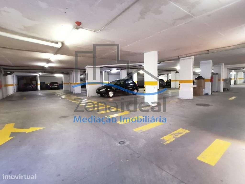 Apartamento T3 com terraço, 2 parqueamentos - Condomínio Top Reside...-22