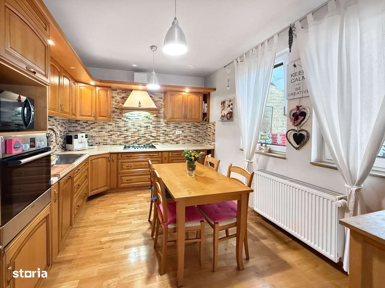 Casă cu două corpuri și utilizare mixtă– rezidențial & comercial - Imagine principală: 5/16