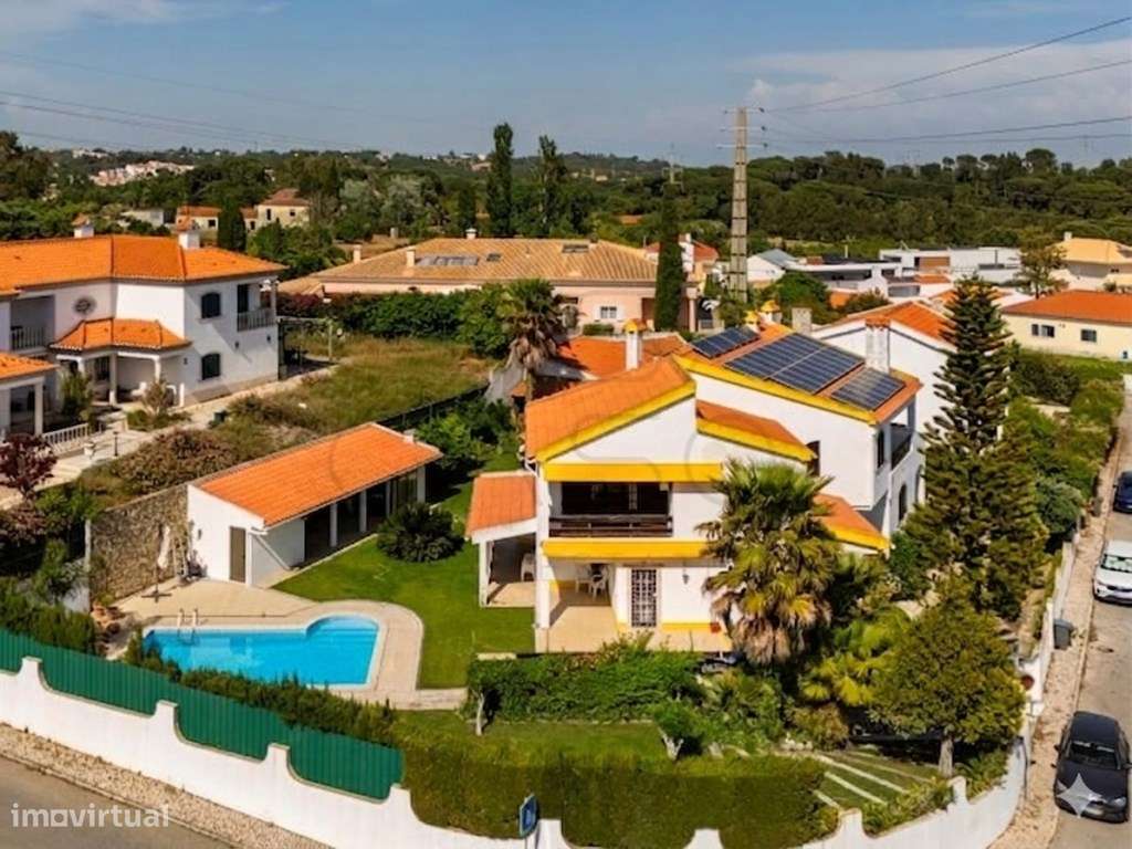 Moradia Nas Amoreiras 7 Quartos Piscina Garagem Jardim
