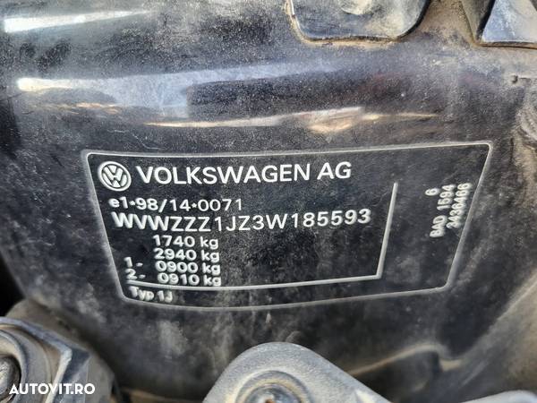 Dezmembram/Piese Volkswagen Golf 4 1.6 fsi - 3