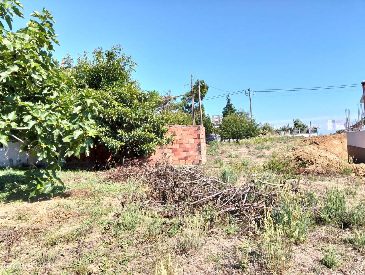 Moradia com terreno c/2 artigos Casal Jorge Dias -Alcobaça-25