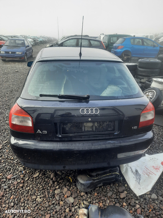 Dezmembrez Audi A3 - 4