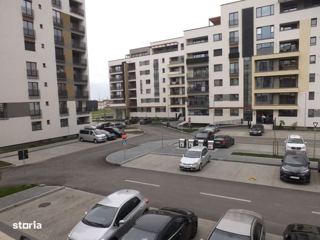 Apartament 2 camere zona Coresi