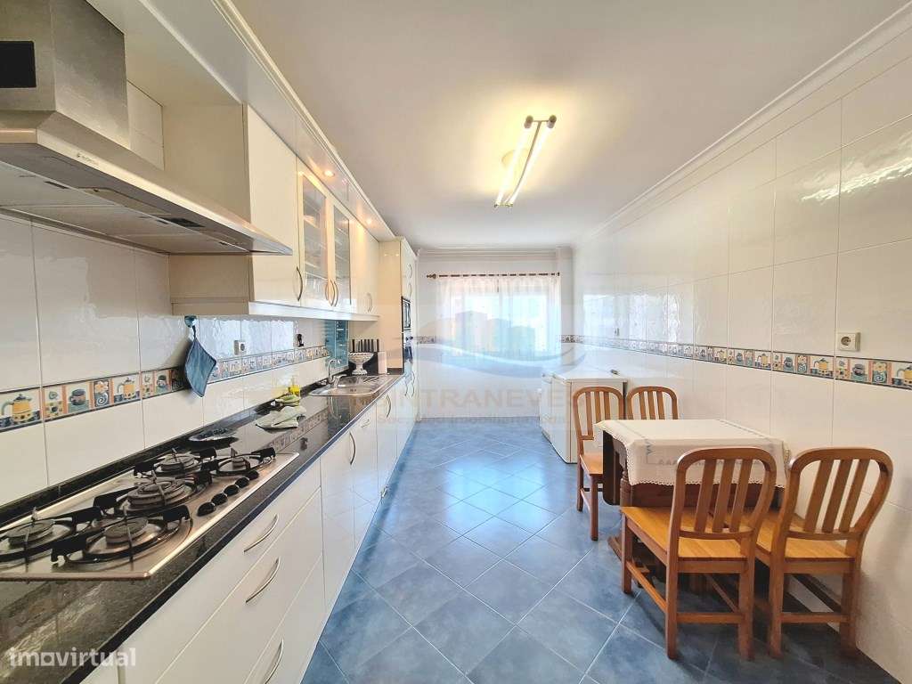 Apartamento T3, com Box, Alto da Mira - Grande imagem: 5/31