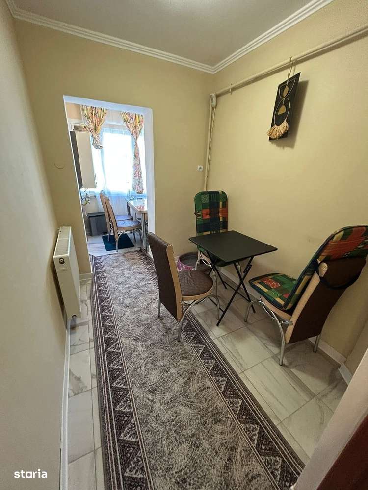 De vanzare garsoniera mobilata Pret 35.000e - Imagine principală: 3/9