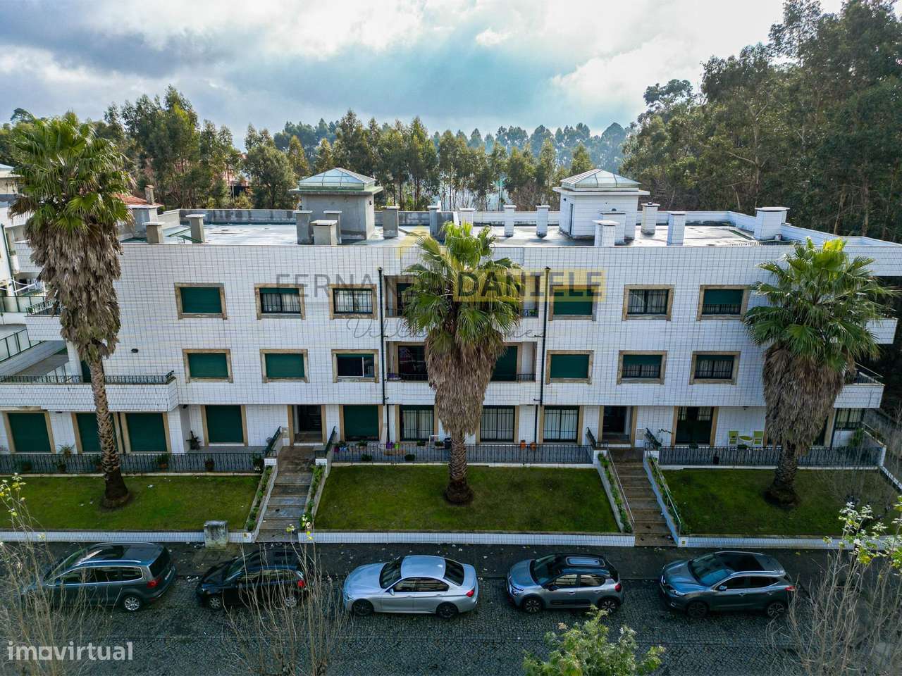 Oportunidade p/ investimento - Apartamento T2 com varanda em Fiães --27