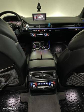 Audi Q7 3.0 TDI Quattro Tiptronic - 14