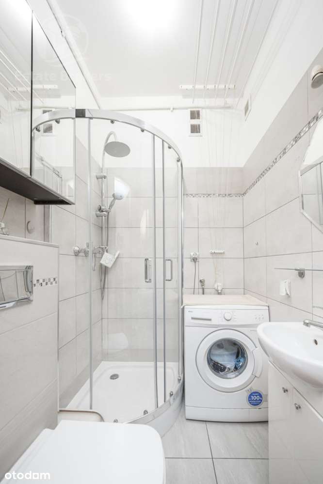 Kawalerka na Grabiszynie z dużym podwójnym łóżkiem - Pełny obrazek: 5/5