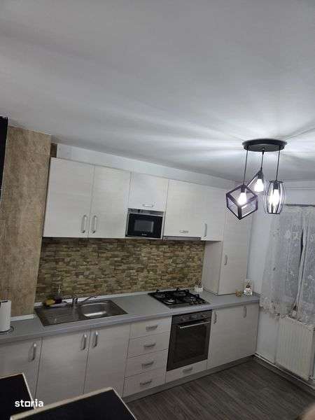 Apartament  2 camere de inchiriat - Imagine principală: 4/7