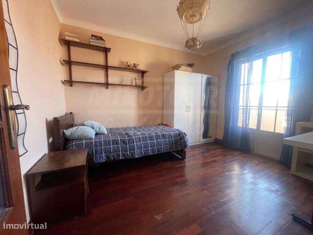 FANTÁSTICA MORADIA EM SANTIAGO DO CACÉM-19