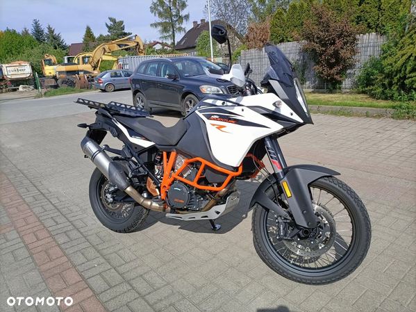 KTM Adventure - 3