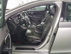 Volvo V40 D3 Geartronic RDesign - 35