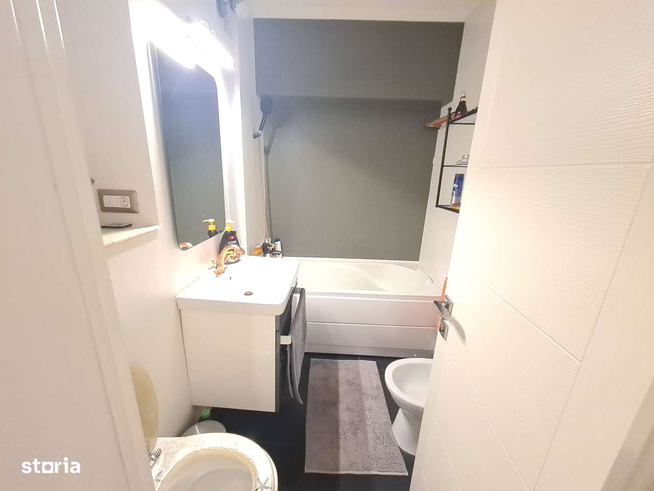 Apartament 3 camere, et.1, 101 mp, Arena Mall - Bacau-7