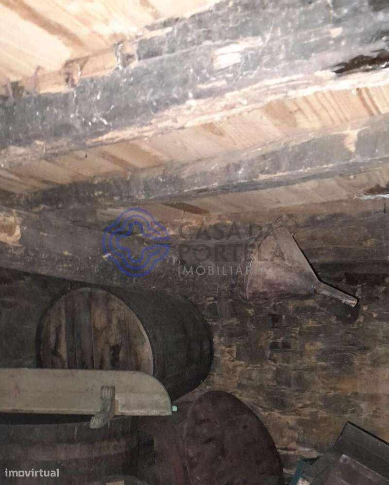 Casa em Xisto para Restauro – Unhais-o-Velho - Grande imagem: 5/6