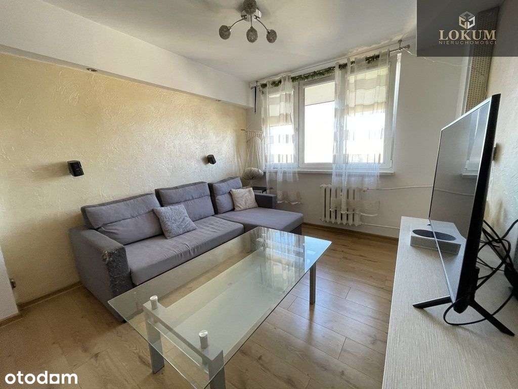 Mieszkanie Na Sprzedaż Cz-Wa Centrum !!!-5