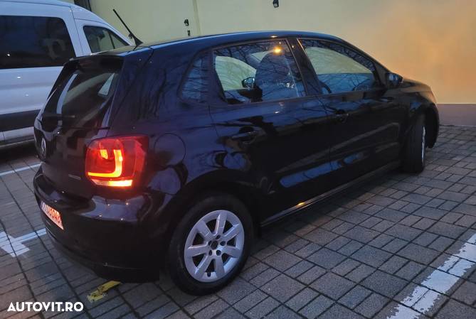 Volkswagen Polo - 4