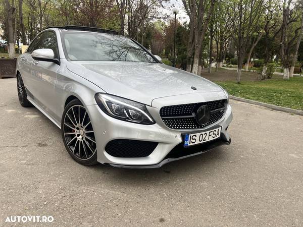 Mercedes-Benz C 400 4Matic T 7G-TRONIC AMG Line - 31