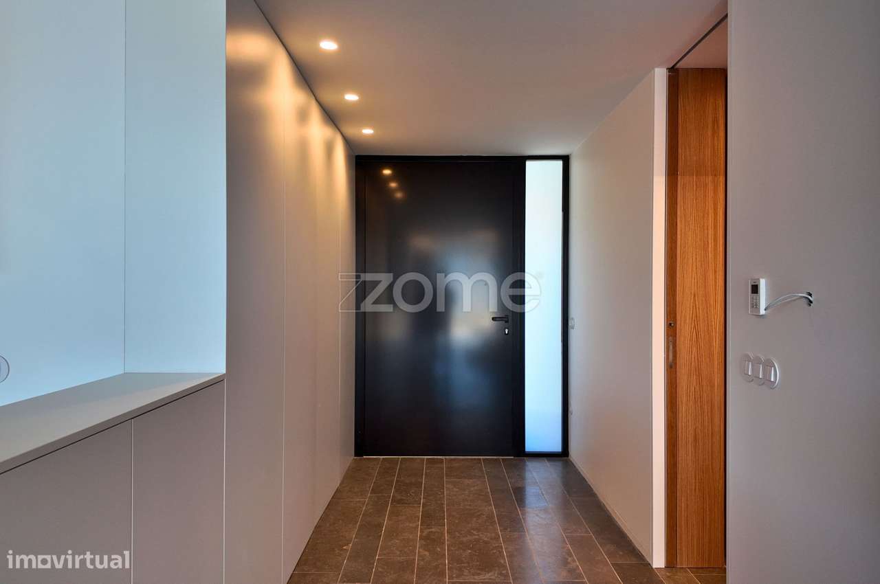 Moradia T4 Exclusiva Piscina, Jardim e 3 Suítes|Design Contemporâne... - Grande imagem: 5/35