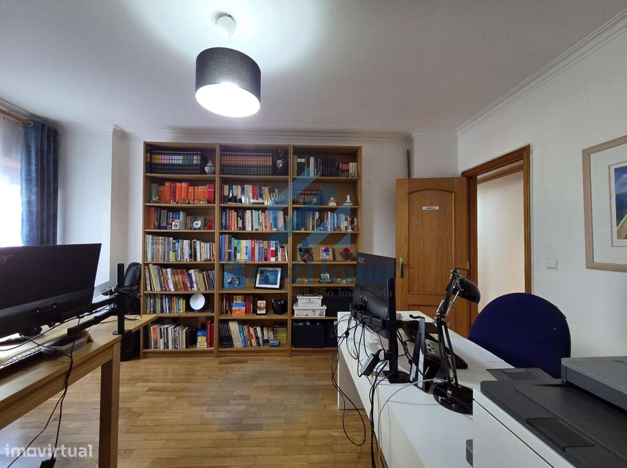 T4 em Oeiras perto do Parque dos Poetas e a 5 km da praia-17