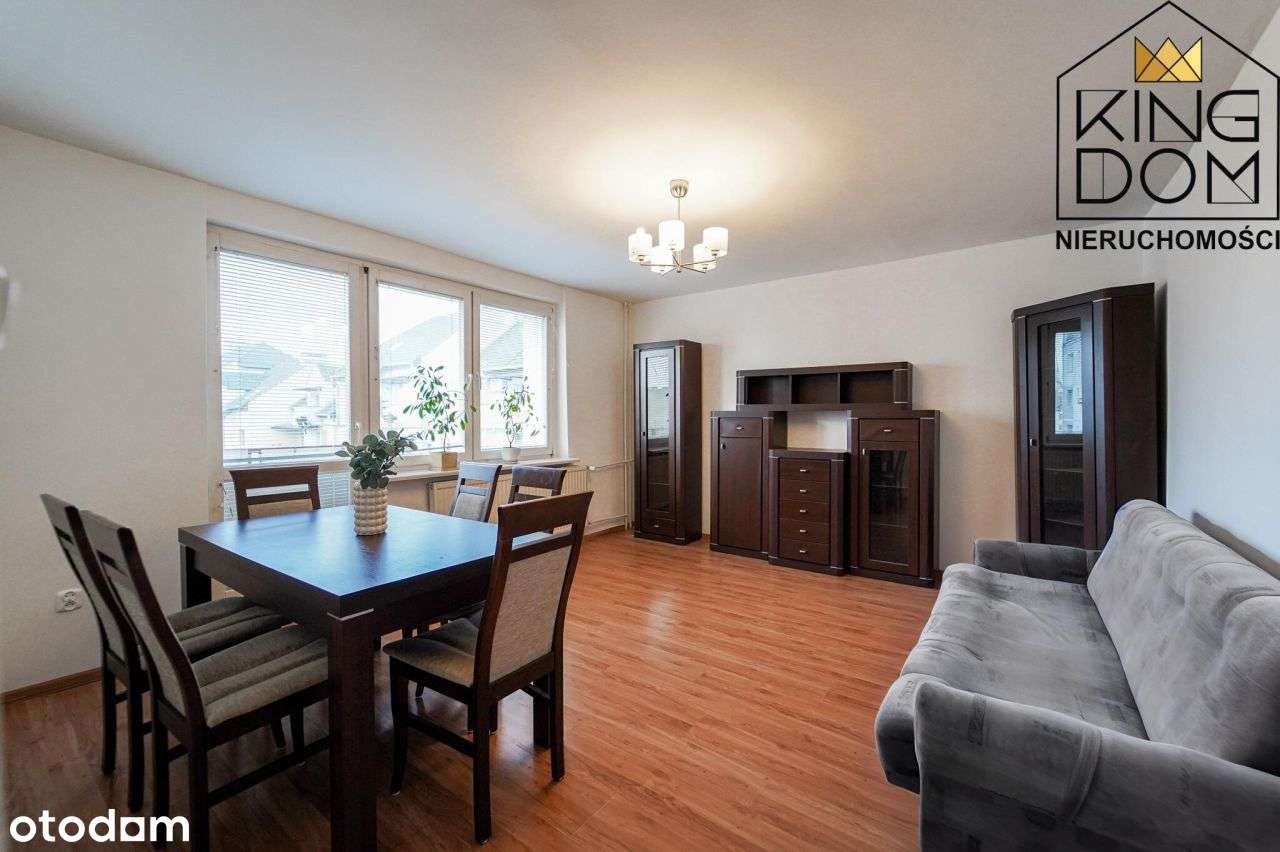 Przestronne 4-pokojowe mieszkanie z balkonem - Pełny obrazek: 1/12