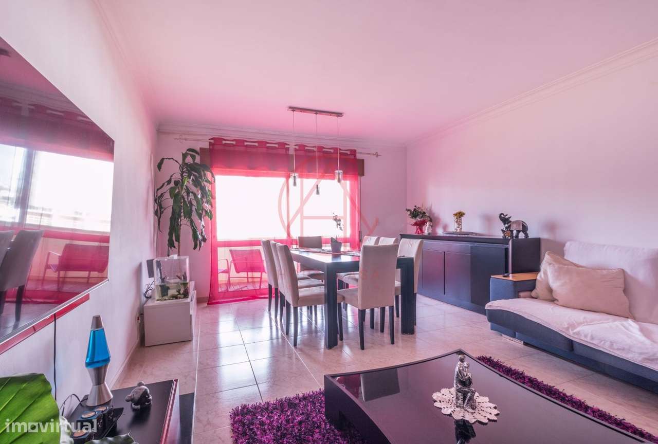 T2 Povoa de Santa Iria com varanda-34