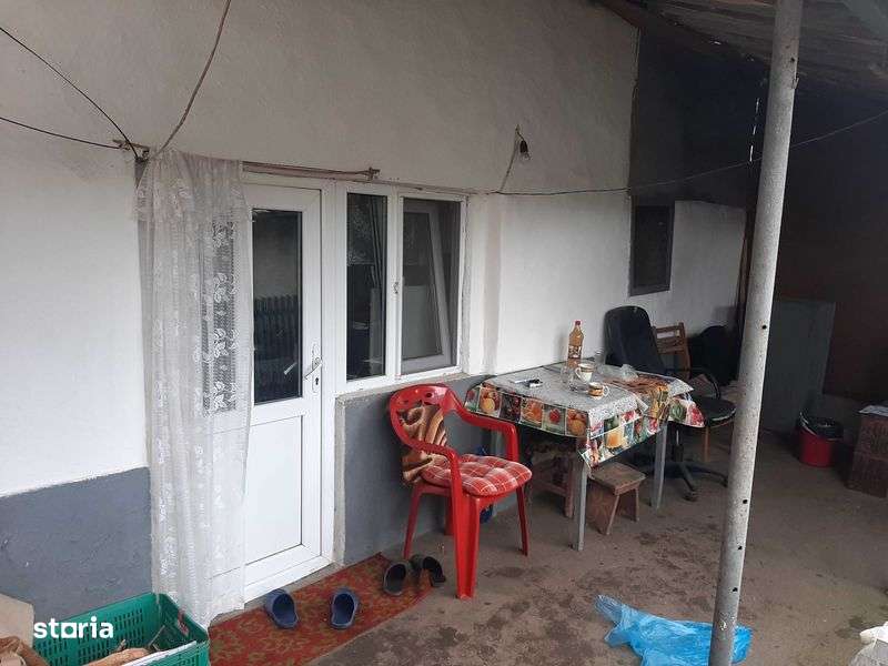 Casa langa padure zona foarte linistita - Imagine principală: 5/8