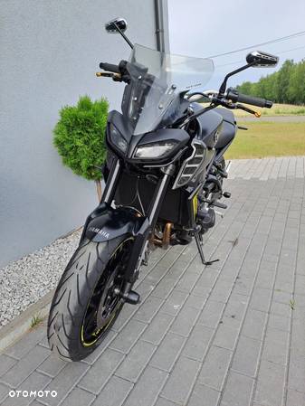 Yamaha MT - 17