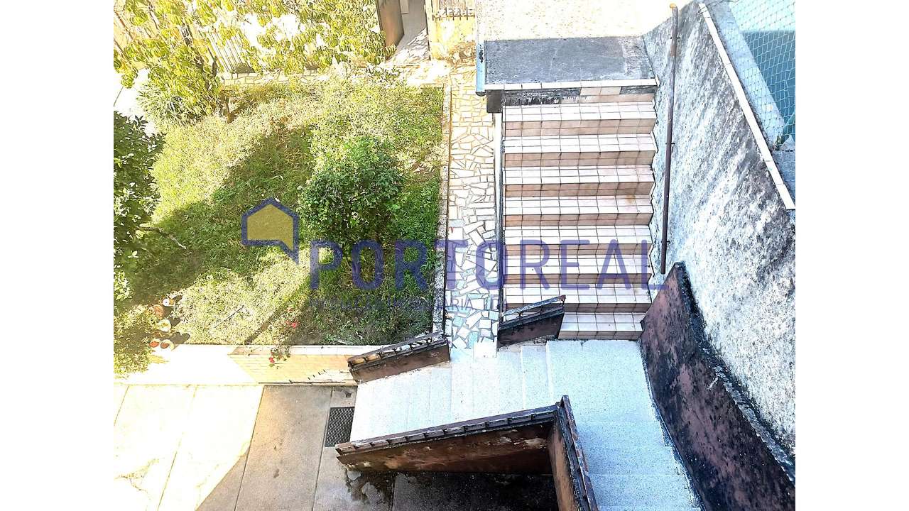 Moradia Bi-familiar Campanhã-47