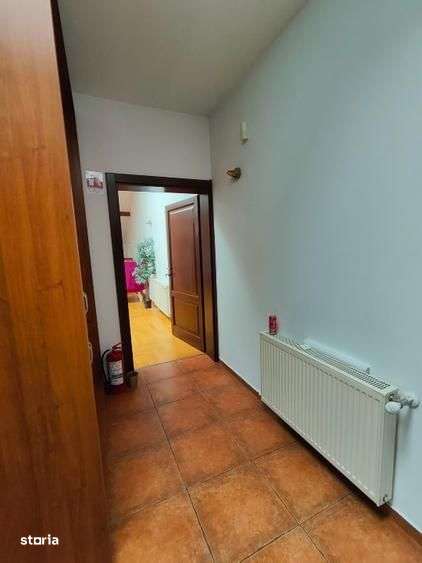 Birouri Ultracentral – Etaj Complet sau Parțial, 1000–1600 € - Imagine principală: 4/11