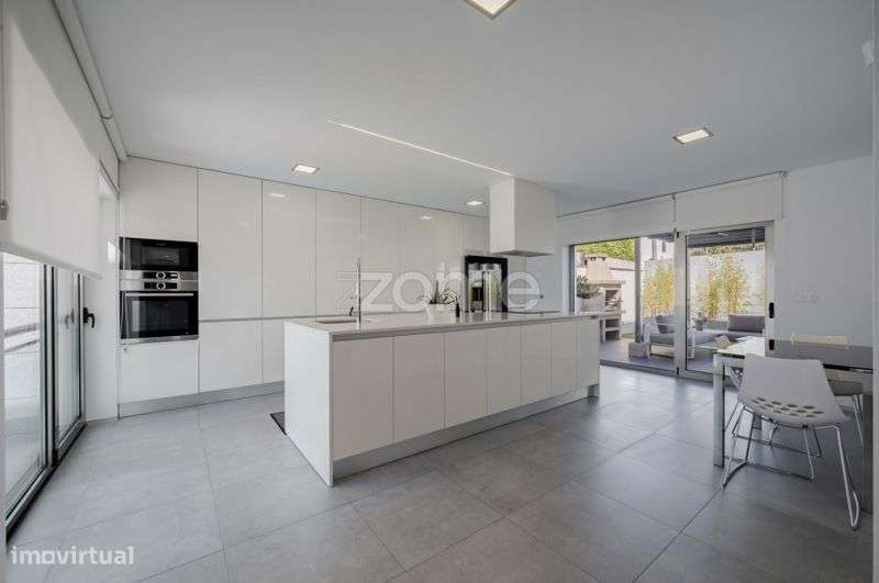 Moradia T3 - Nogueira, Braga - Grande imagem: 4/8