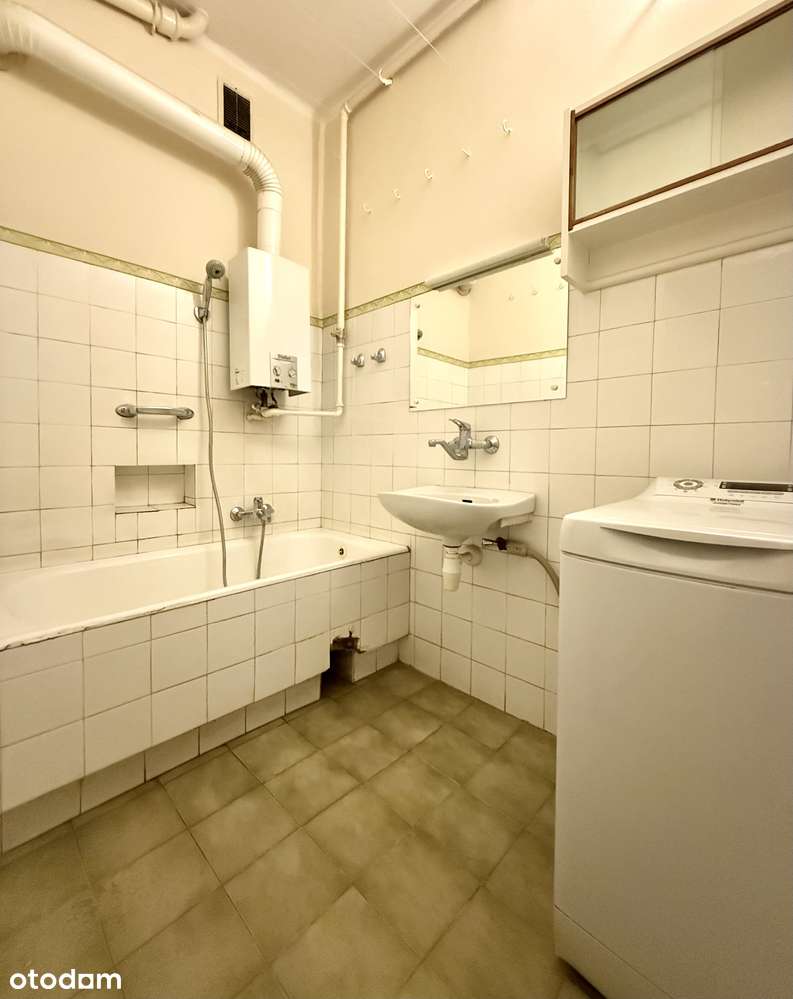 2 pokoje - Stroszek - Pierwsze piętro - Duża kuchnia-5