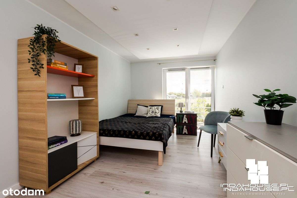 Płaski dach, 5 pokoi, ogród zimowy, fotowoltaika-14