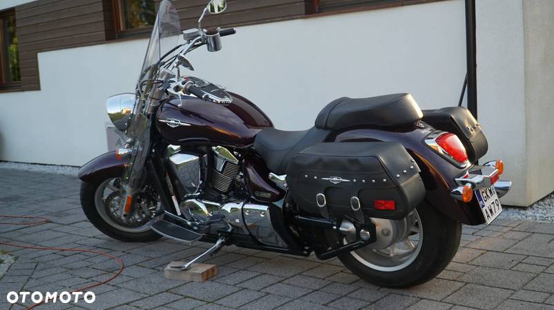 Suzuki Boulevard - 3