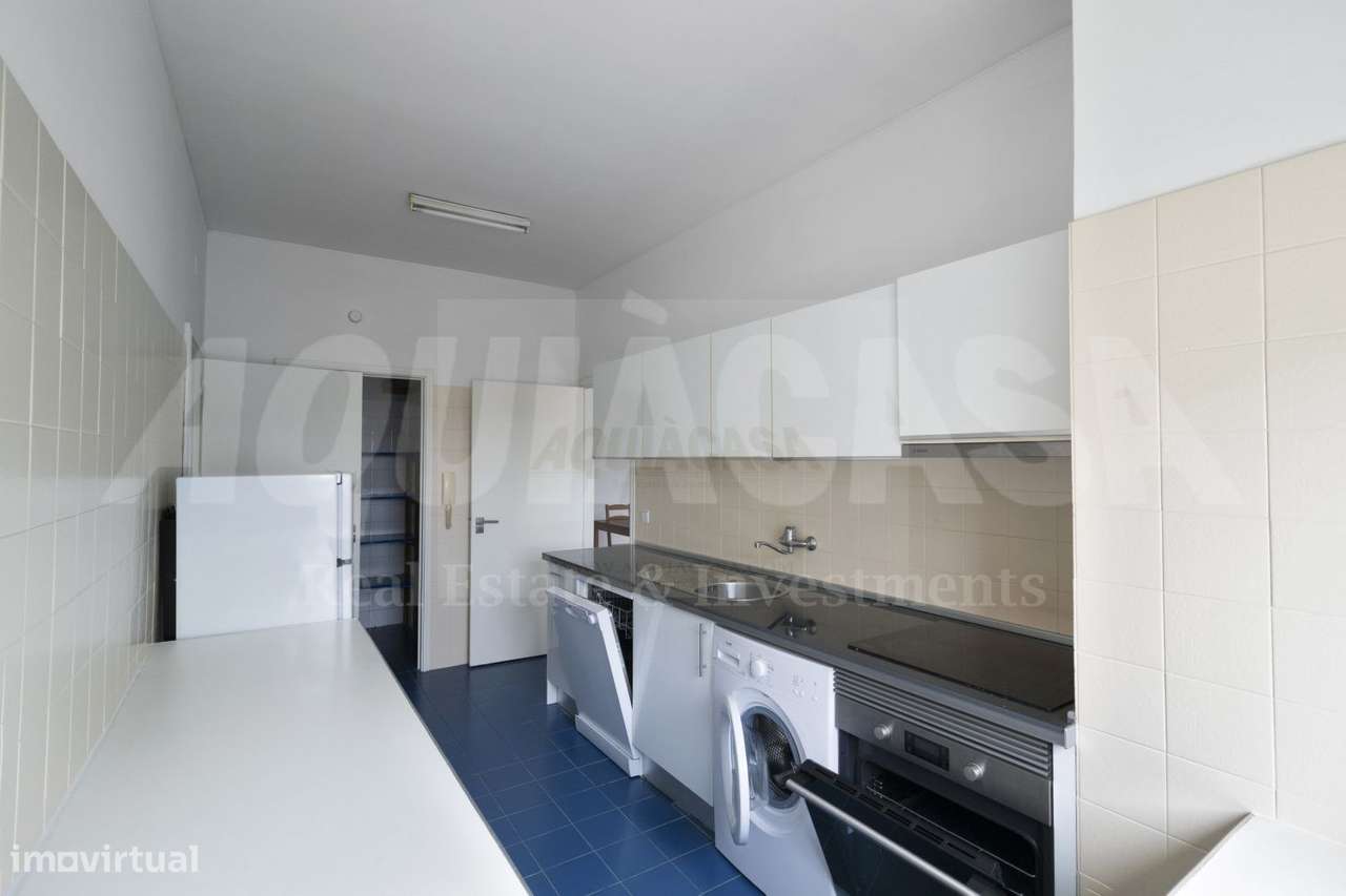 T3mobilado junto a Polo Universitário-16