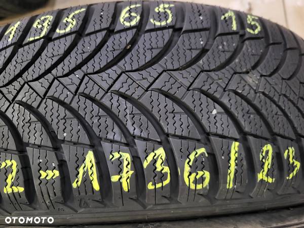 195/65r15 (Z1736/23)001 2szt 8mm WinGuard Snow G WH2 NEXEN ZIMOWE - 4