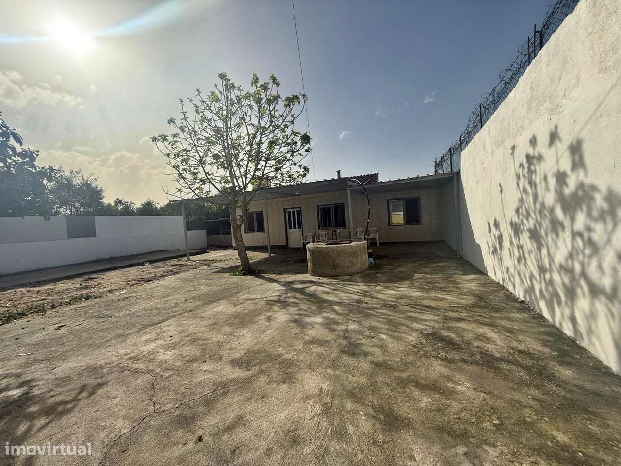 Moradia T2 em lote de 325m2 Fernão Ferro-16