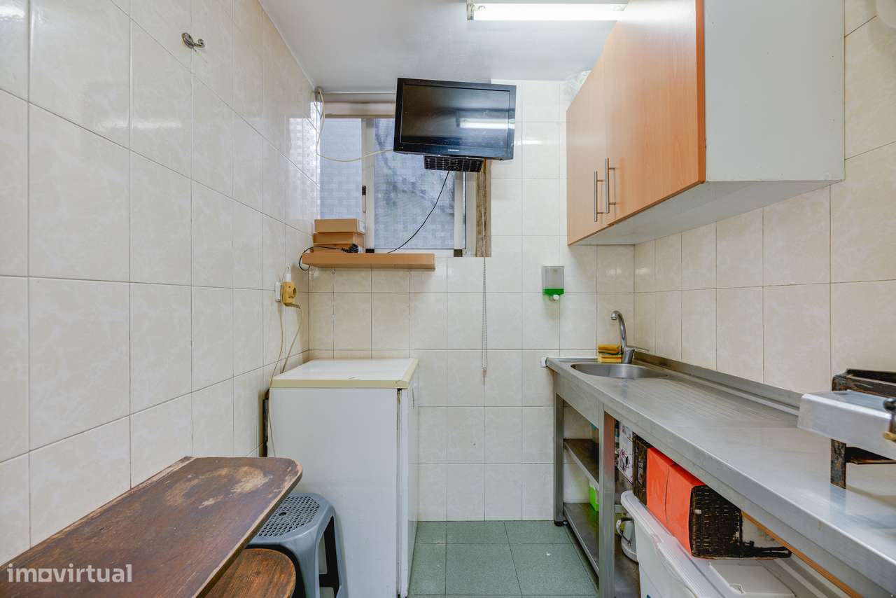 ESPAÇO- COMERCIAL | CAFÉ | VILA FRANCA DE XIRA-2