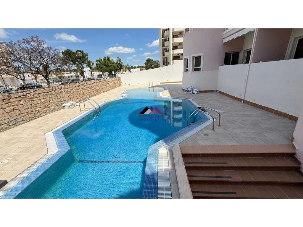 Apartamento T2 no Parque dos Reis-36