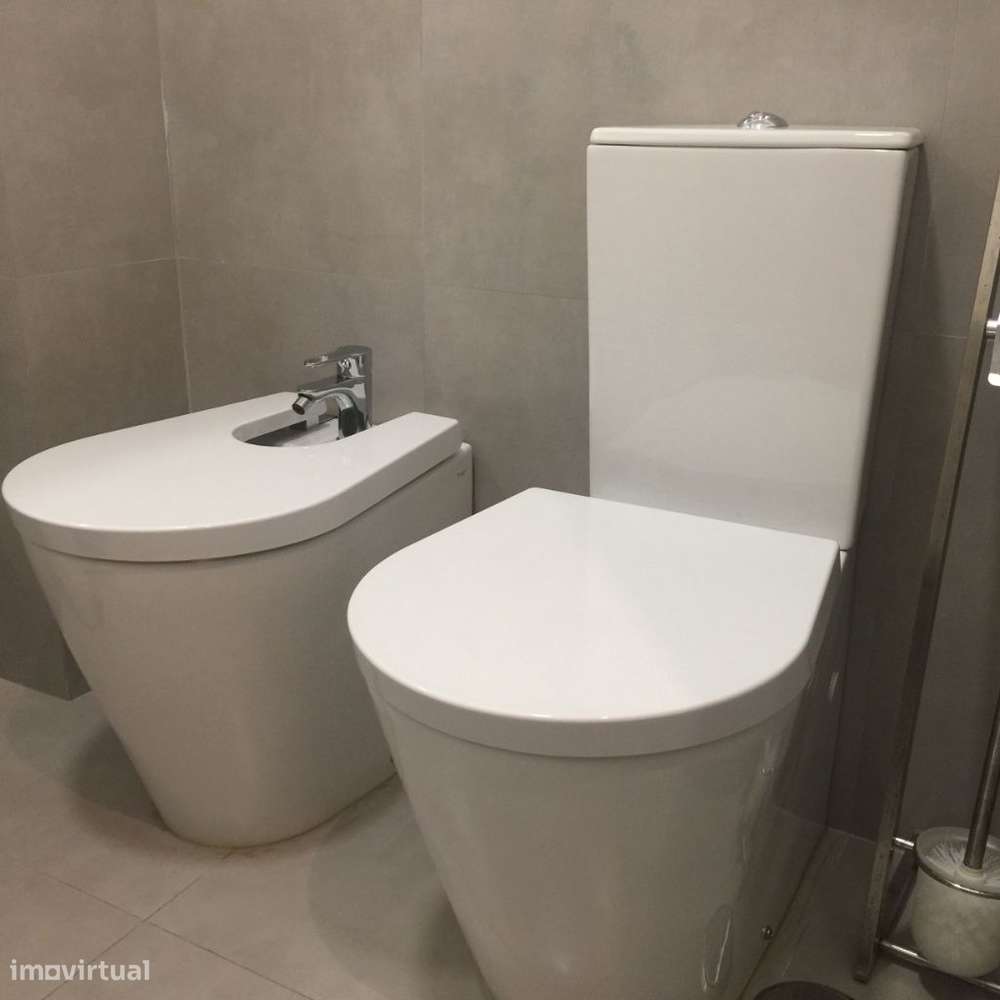 Escritório ARRENDADO nas Paivas-16