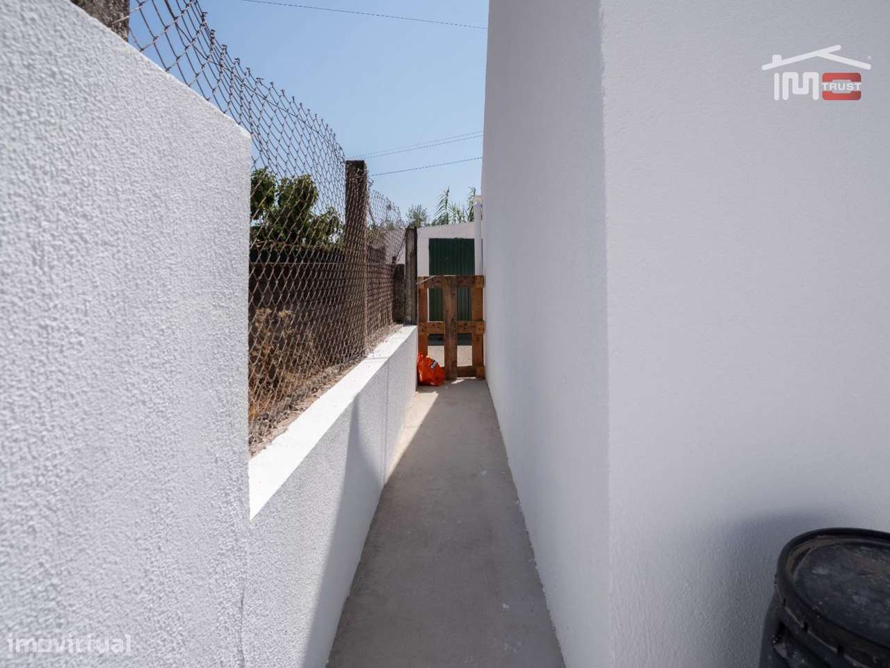 Moradia Térrea Totalmente Remodelada com Espaço Exterior | Pego, Ab...-19