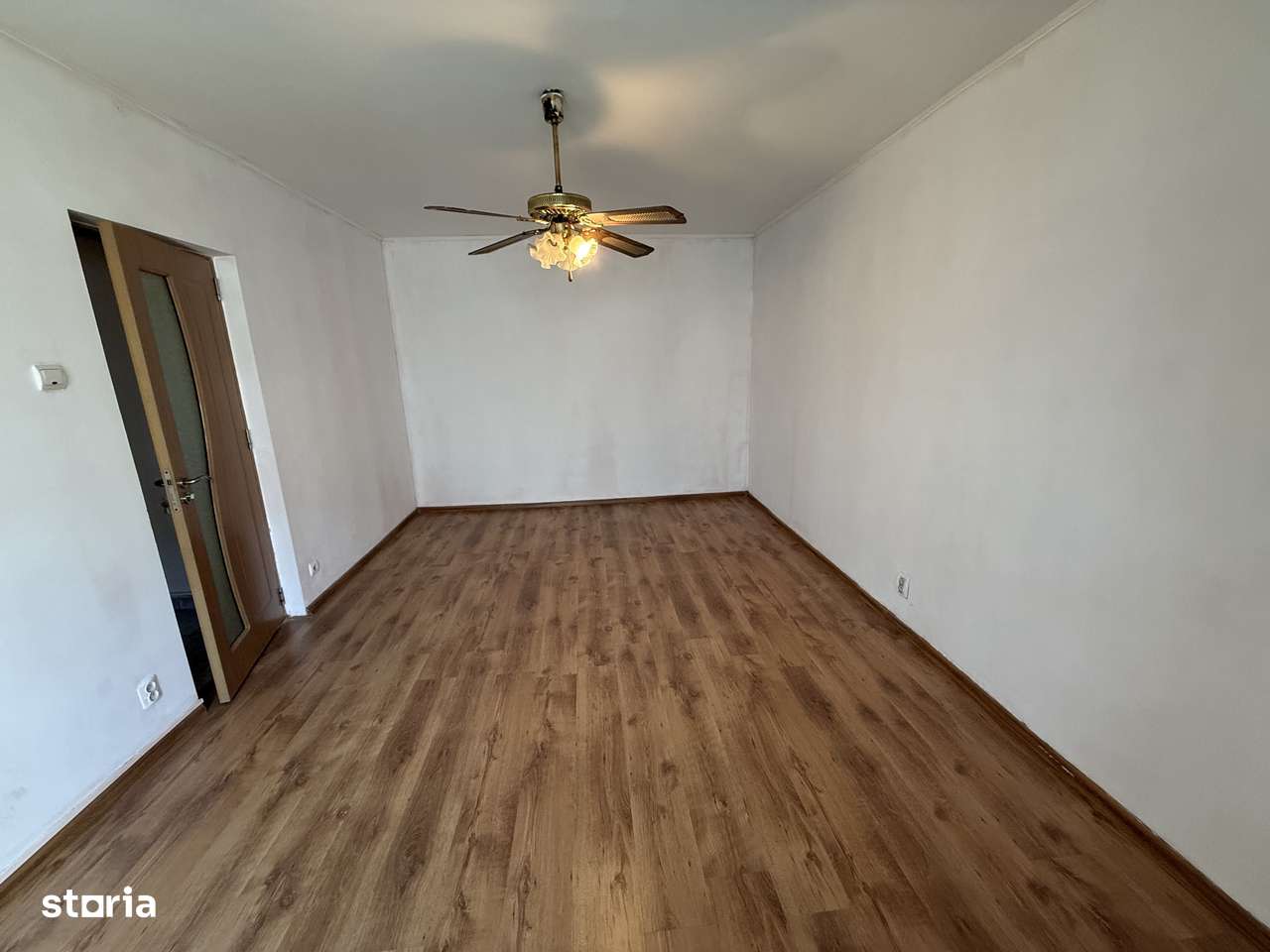 Apartament 2 camere 53,5 mp etaj 6 strada Moinesti- drumul taberei-4