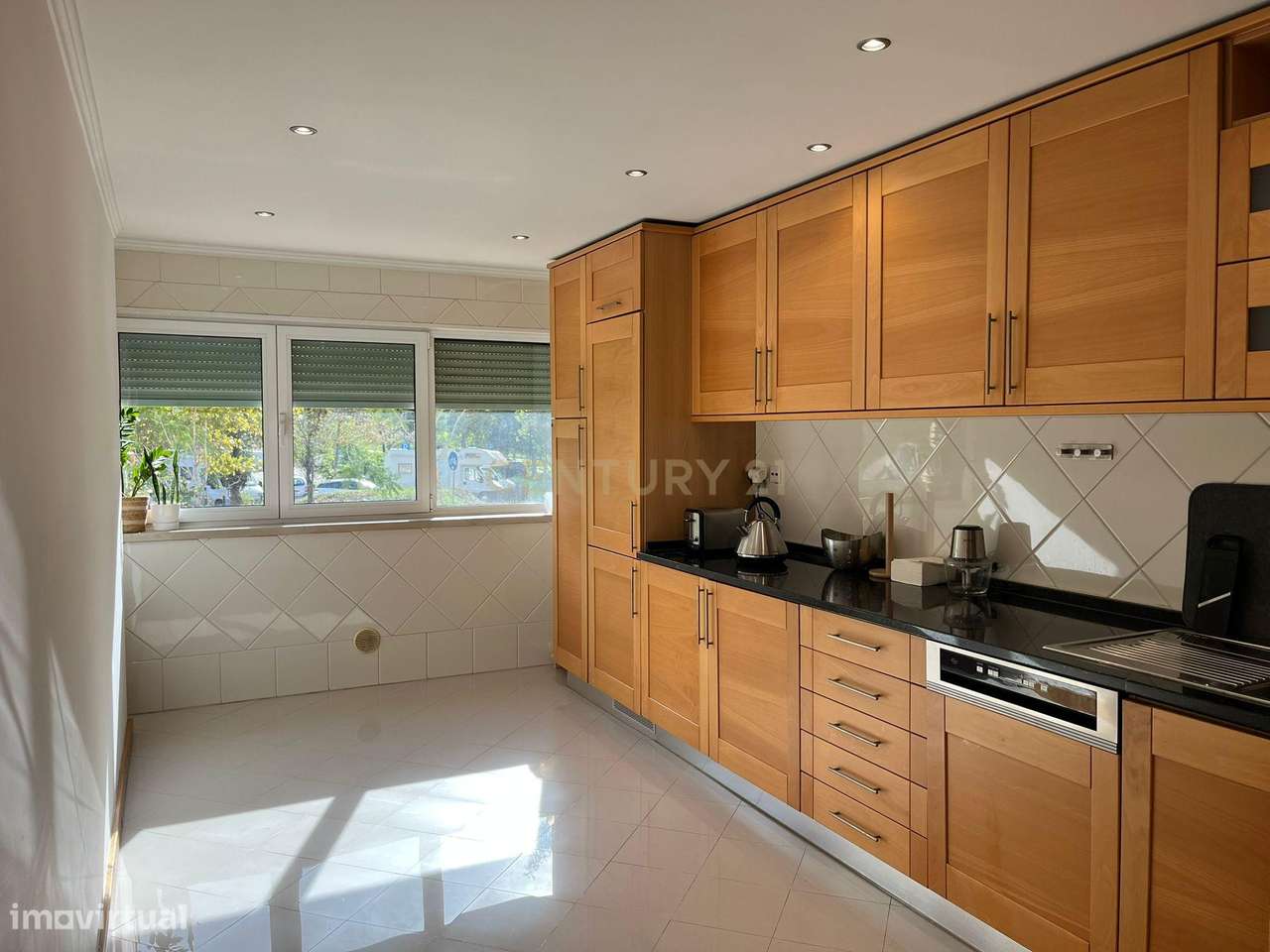 Apartamento T2 em Benfica, Lisboa - Excelente Localização - Grande imagem: 4/11