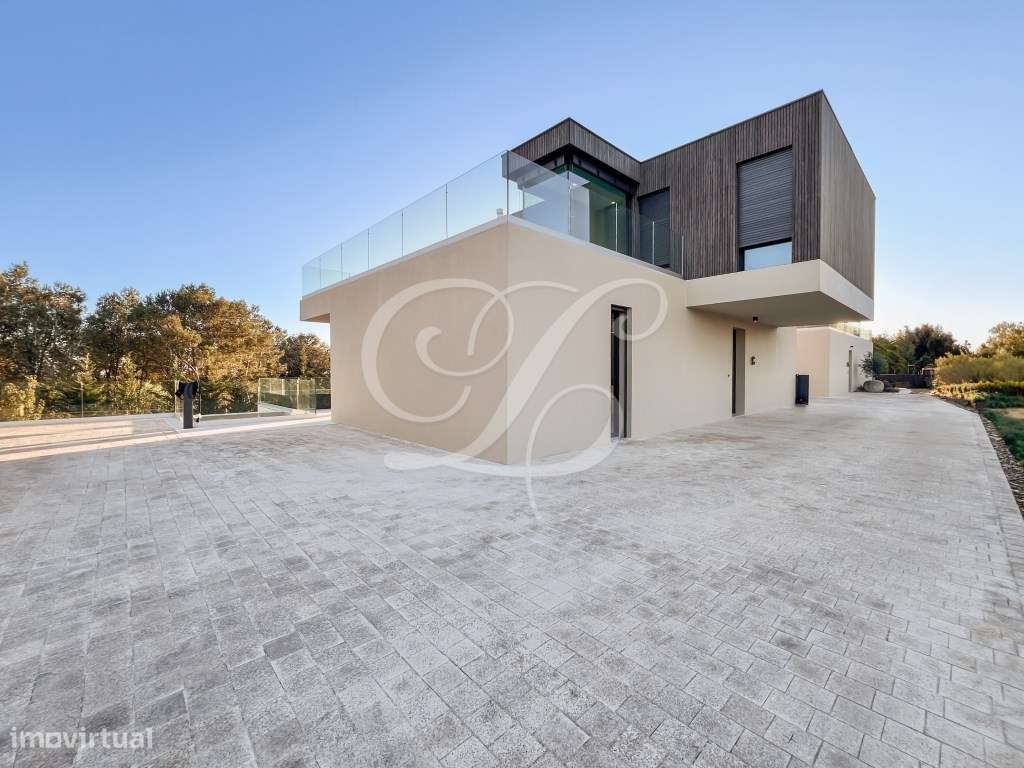 Moradia T4+1 c/ piscina | Cascais-34