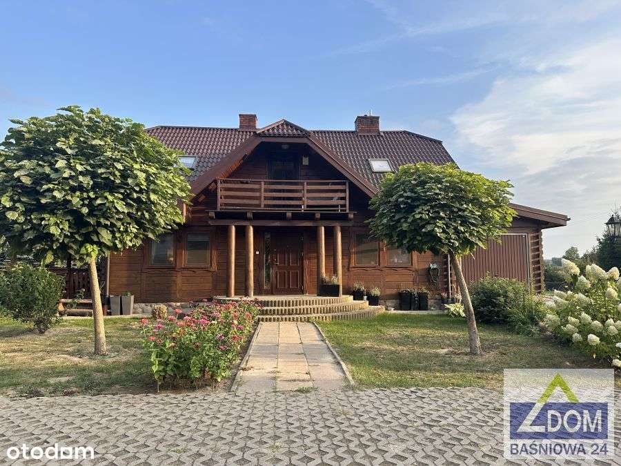 Rezydencja z dużym ogrodem pod Lublinem-1