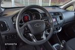 Kia Rio - 7