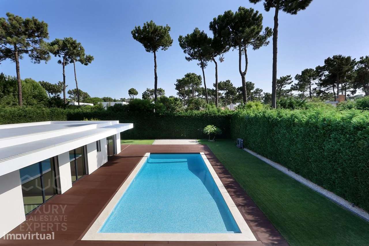 Moradia de Luxo T5 com Piscina na Herdade da Aroeira | Condomínio Priv-57