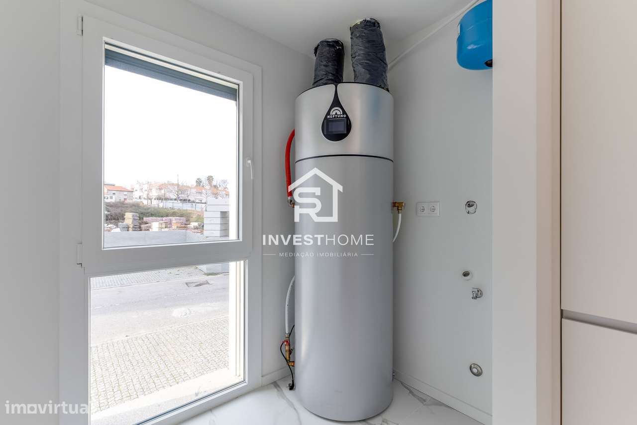 Apartamento T3 | Novo 2025 | Pronto a Escriturar | Varanda | Box-11